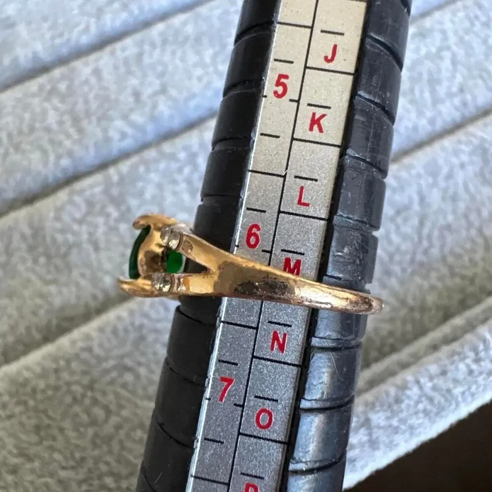 Unbranded Women's Green and Gold Jewellery